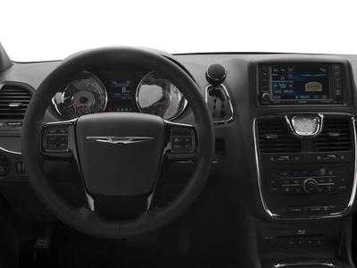 2016 Chrysler Town & Country S