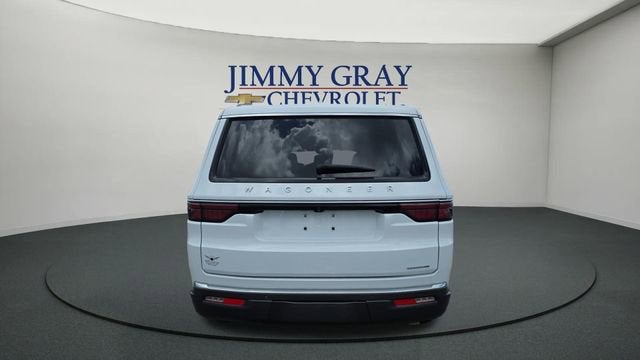 2022 Jeep Wagoneer Series III 4x2