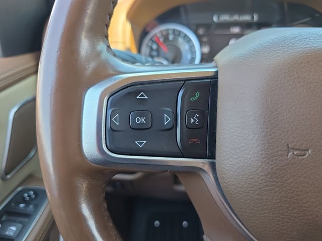2019 RAM 1500 Laramie Crew Cab 4x4 5'7" Box