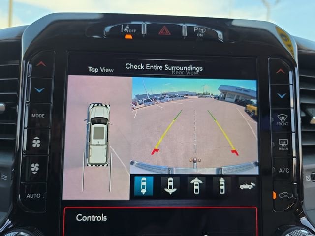 2019 RAM 1500 Laramie Crew Cab 4x4 5'7" Box