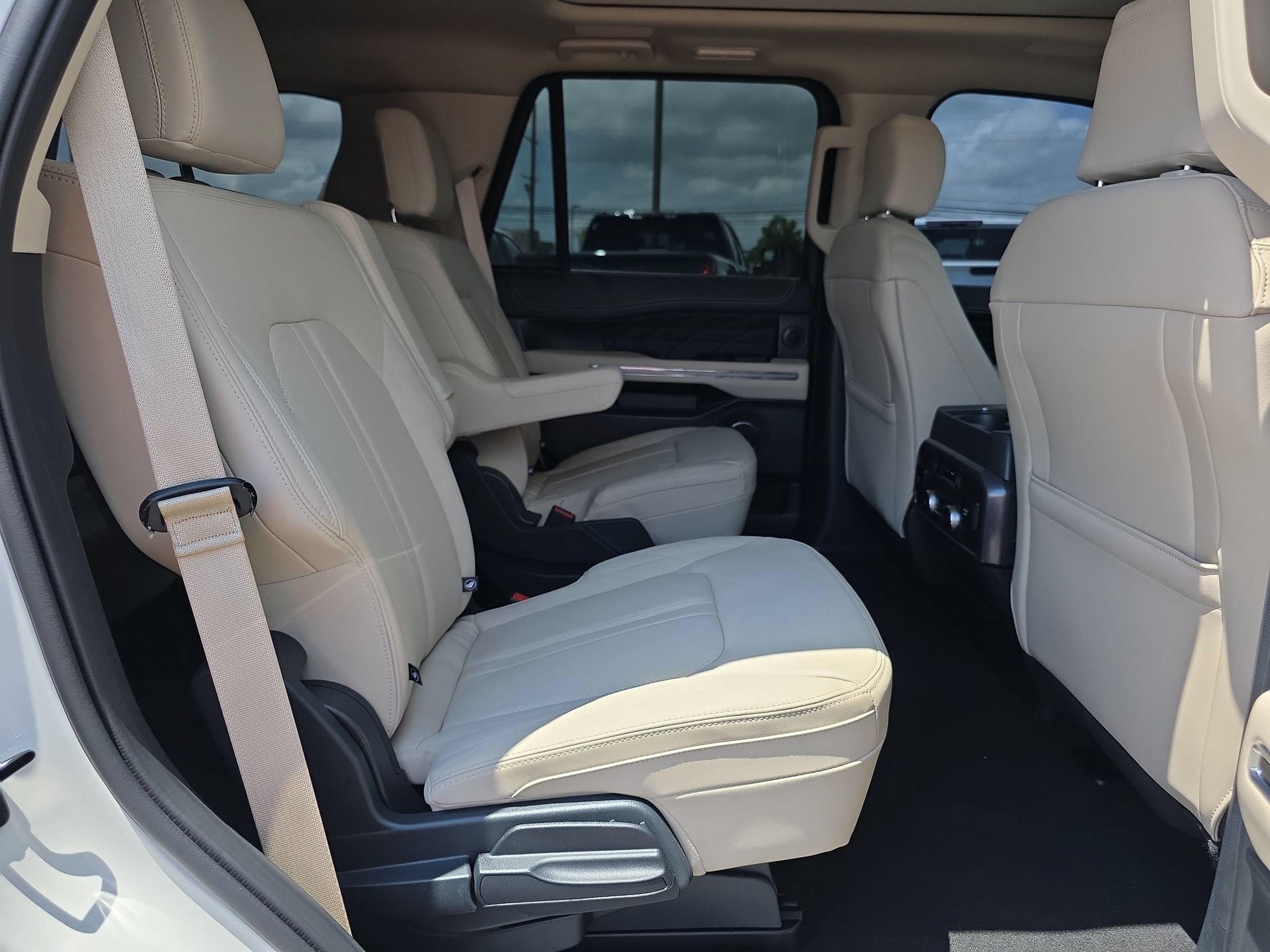 2024 Ford Expedition Platinum