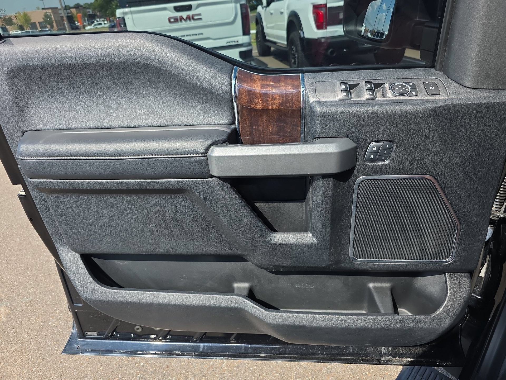 2017 Ford F-350 Platinum