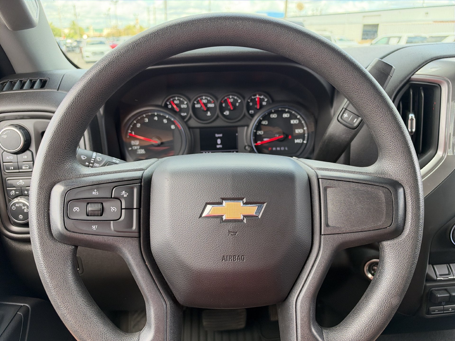 2024 Chevrolet Silverado 1500 Custom