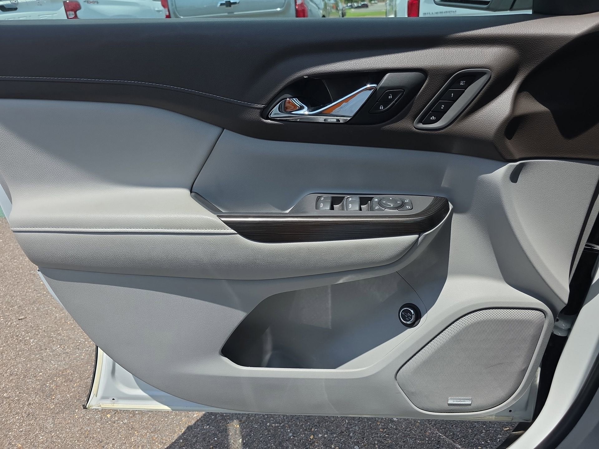 2021 GMC Acadia SLT