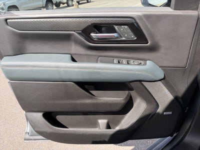 2025 GMC Yukon AT4