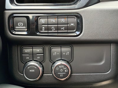 2025 GMC Yukon AT4