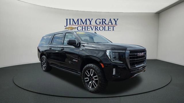2023 GMC Yukon XL AT4