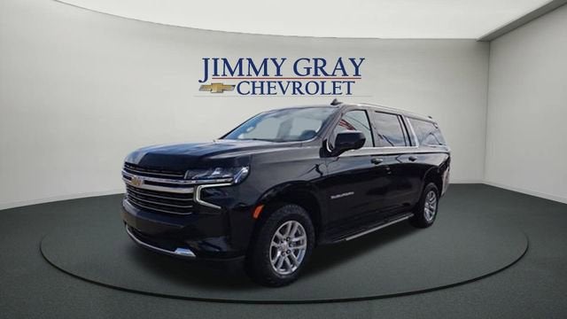 2023 Chevrolet Suburban LT