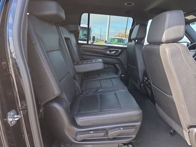 2023 Chevrolet Suburban LT