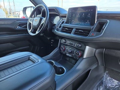 2023 Chevrolet Suburban LT