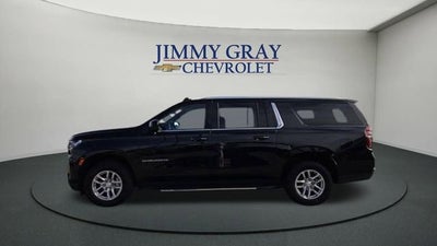 2023 Chevrolet Suburban LT