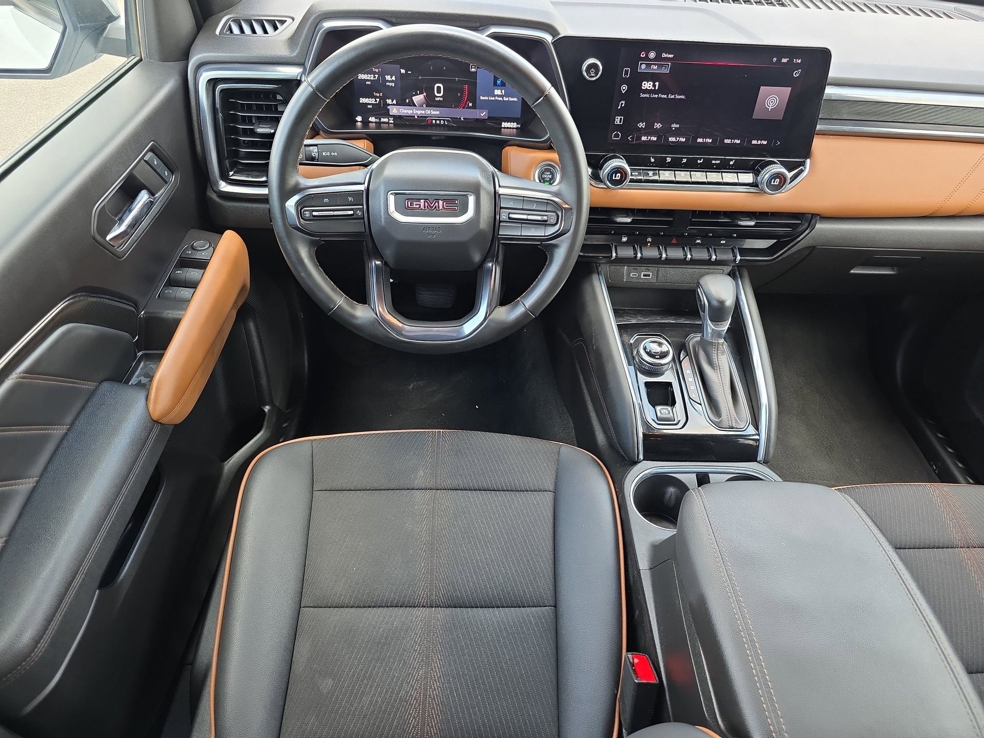 2024 GMC Canyon AT4
