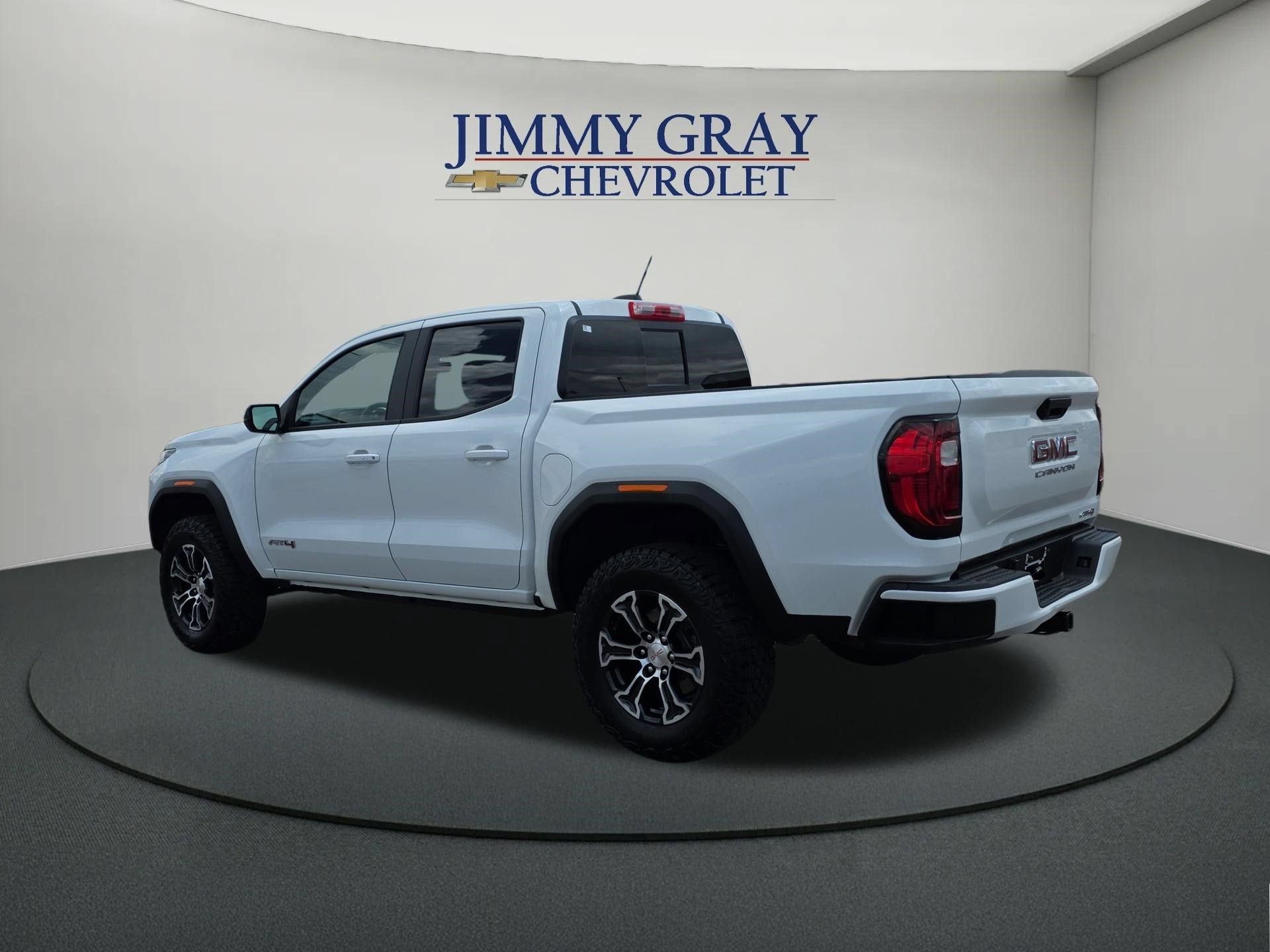 2024 GMC Canyon AT4