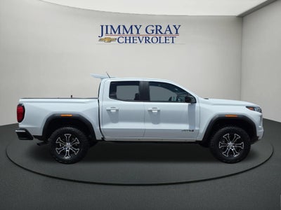 2024 GMC Canyon AT4