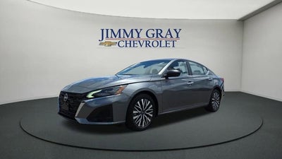2025 Nissan Altima SV FWD