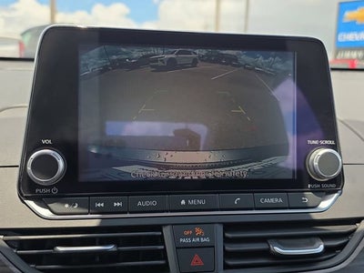 2025 Nissan Altima SV FWD
