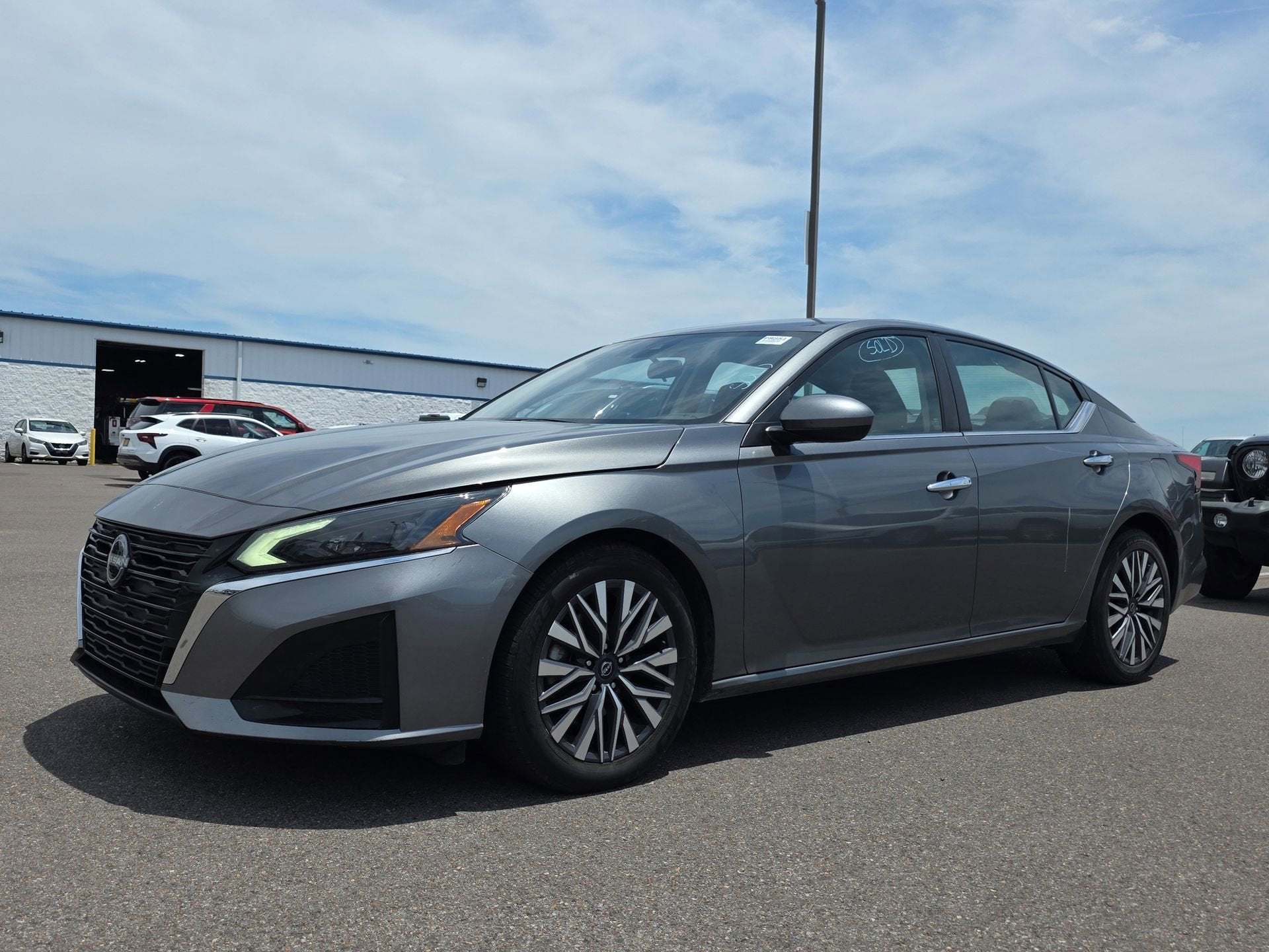 2023 Nissan Altima 2.5 SV