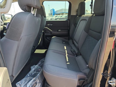 2025 Nissan Frontier Crew Cab SV 4x2