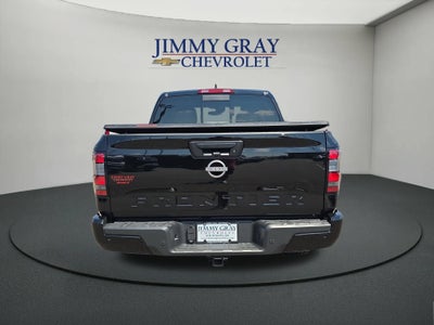 2025 Nissan Frontier Crew Cab SV 4x2