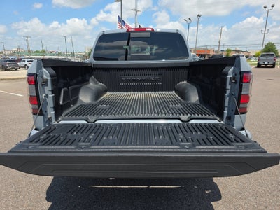 2025 Nissan Frontier Crew Cab PRO-4X 4x4