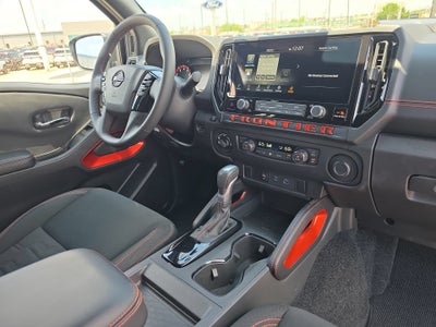 2025 Nissan Frontier Crew Cab PRO-4X 4x4