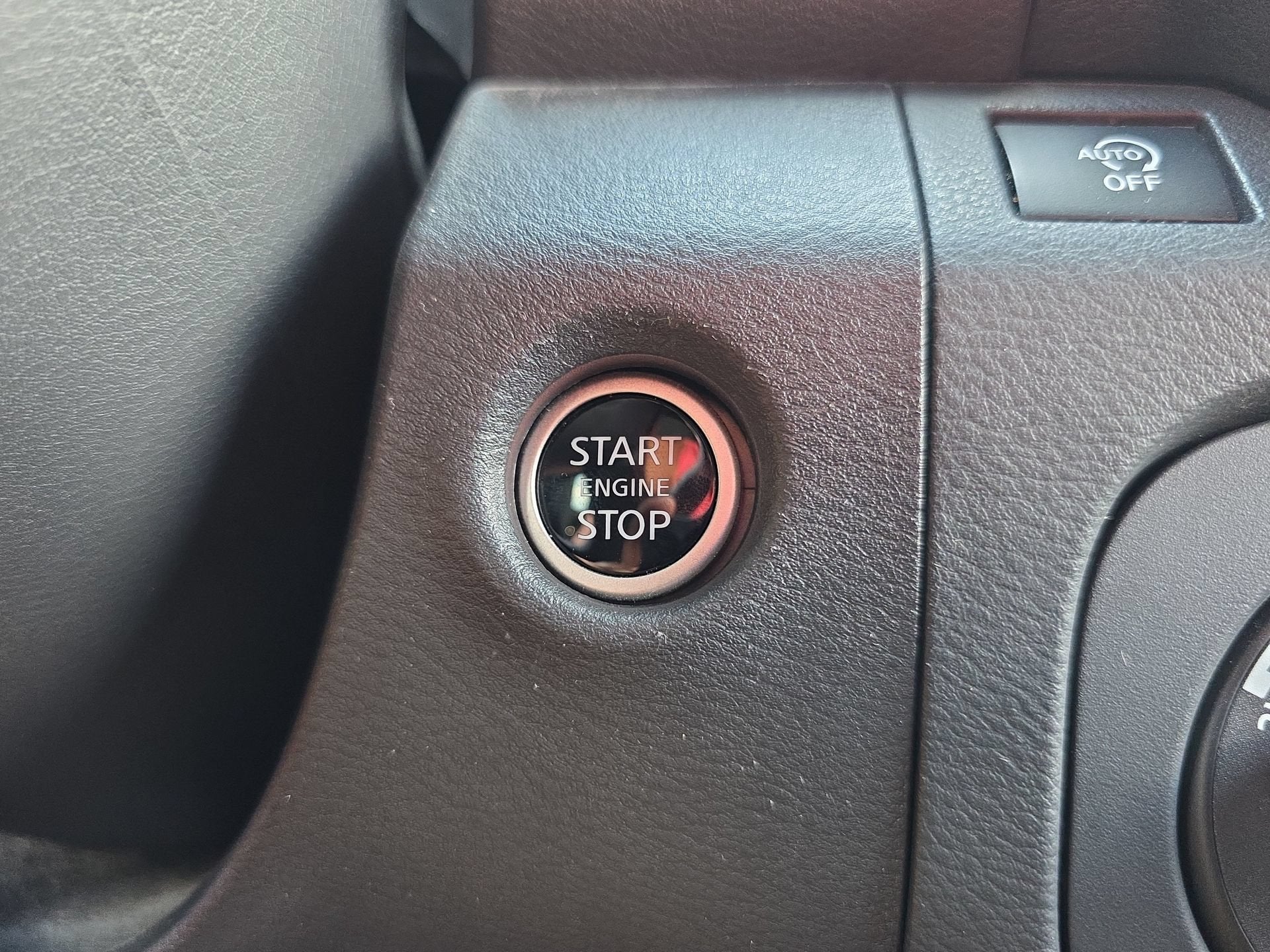 2025 Nissan Frontier Crew Cab PRO-4X 4x4