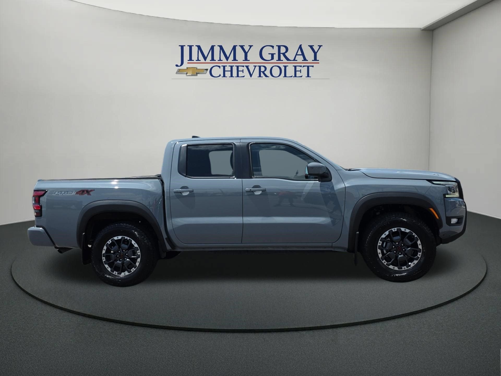 2025 Nissan Frontier Crew Cab PRO-4X 4x4