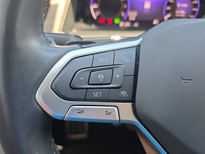 2024 Volkswagen Atlas 2.0T SEL Premium R-Line