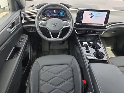 2024 Volkswagen Atlas Cross Sport 2.0T SE w/Technology