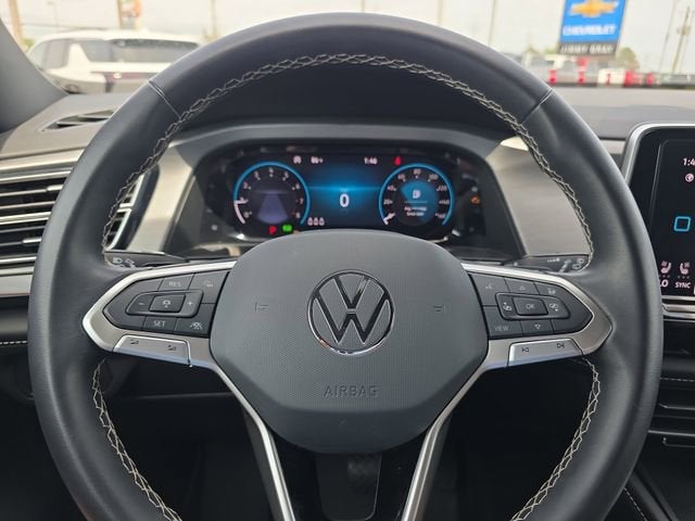 2024 Volkswagen Atlas Cross Sport 2.0T SE w/Technology