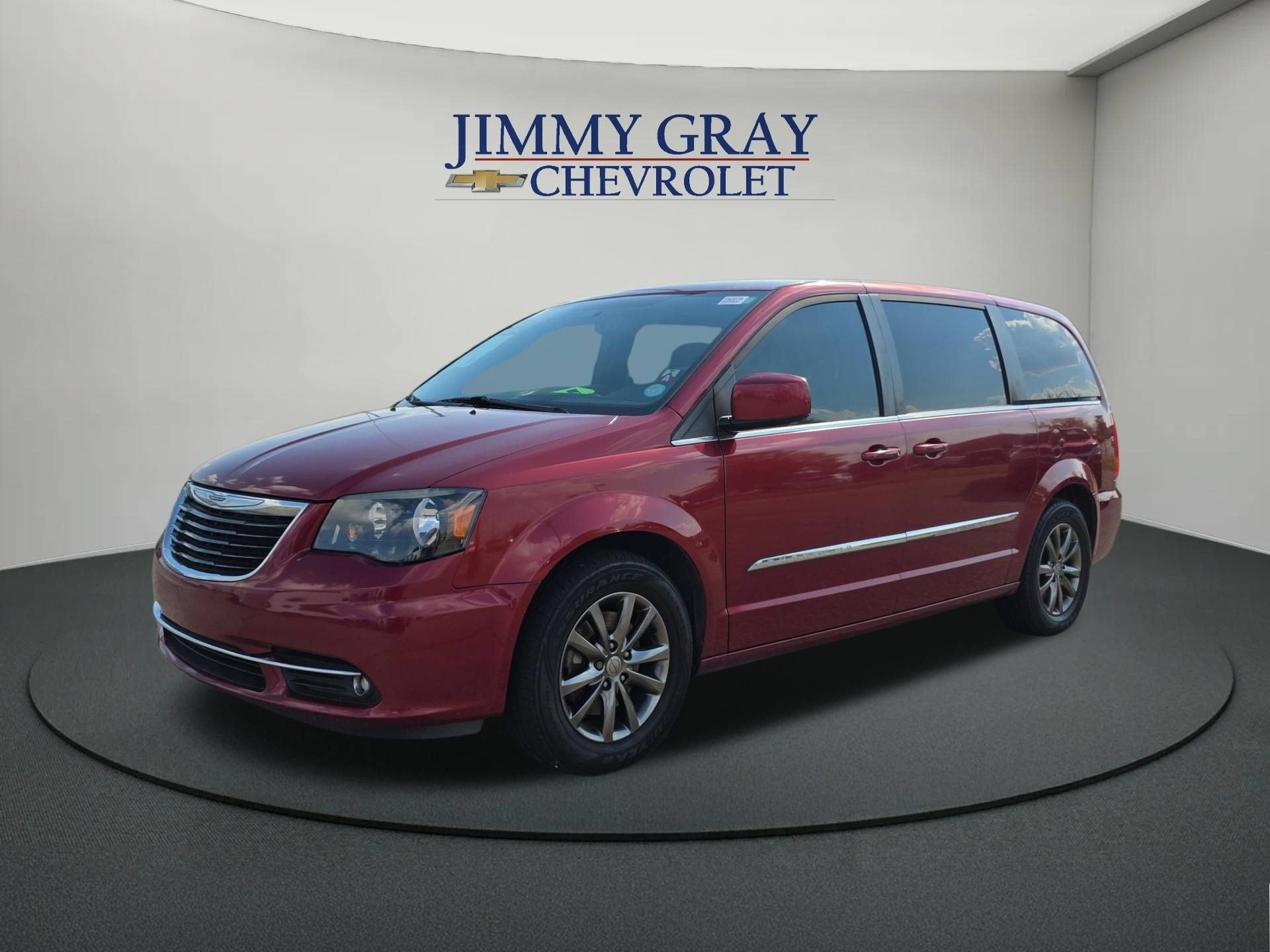 2016 Chrysler Town & Country S