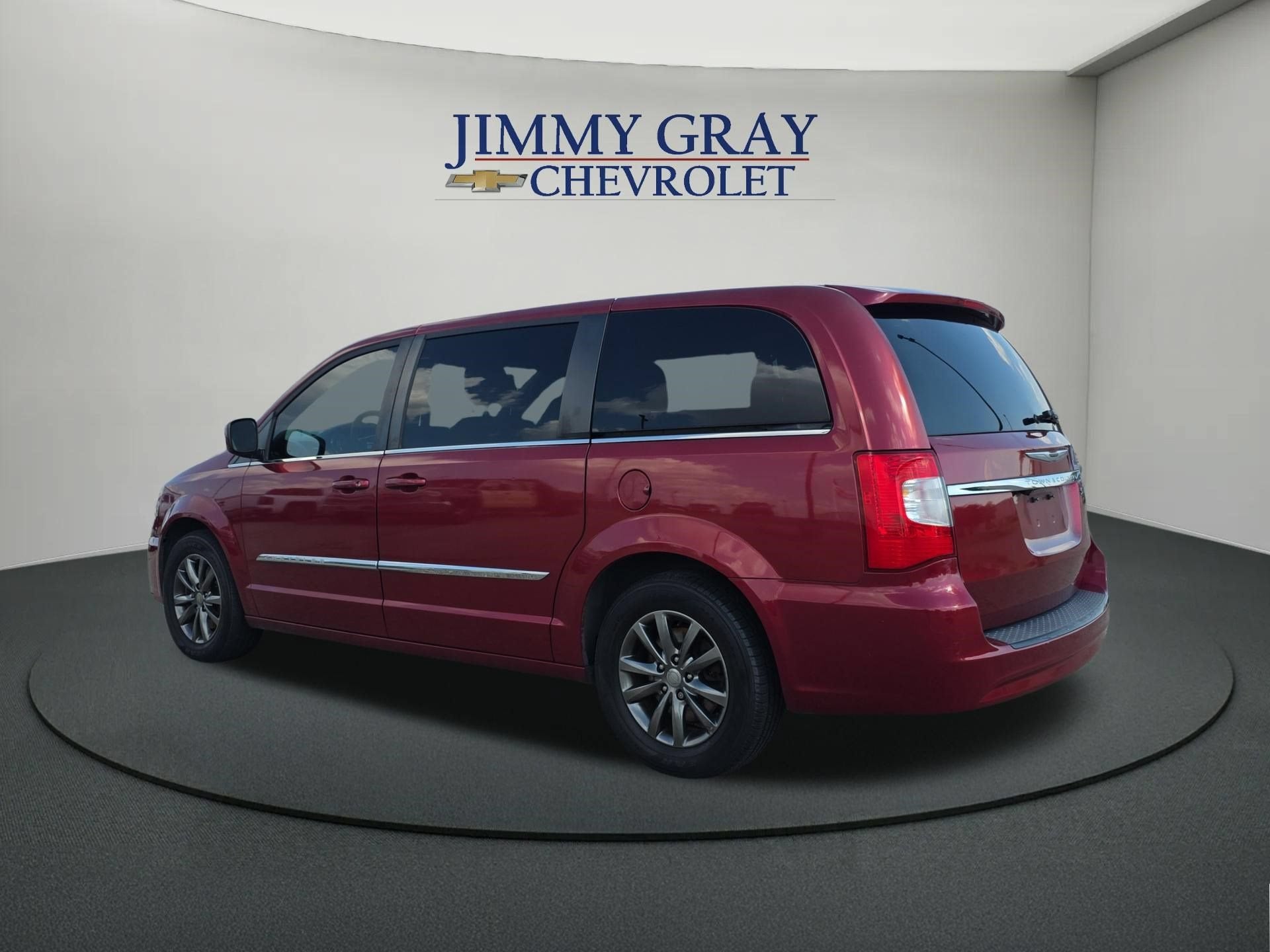 2016 Chrysler Town & Country S