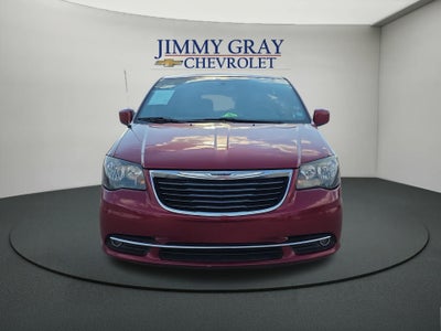 2016 Chrysler Town & Country S