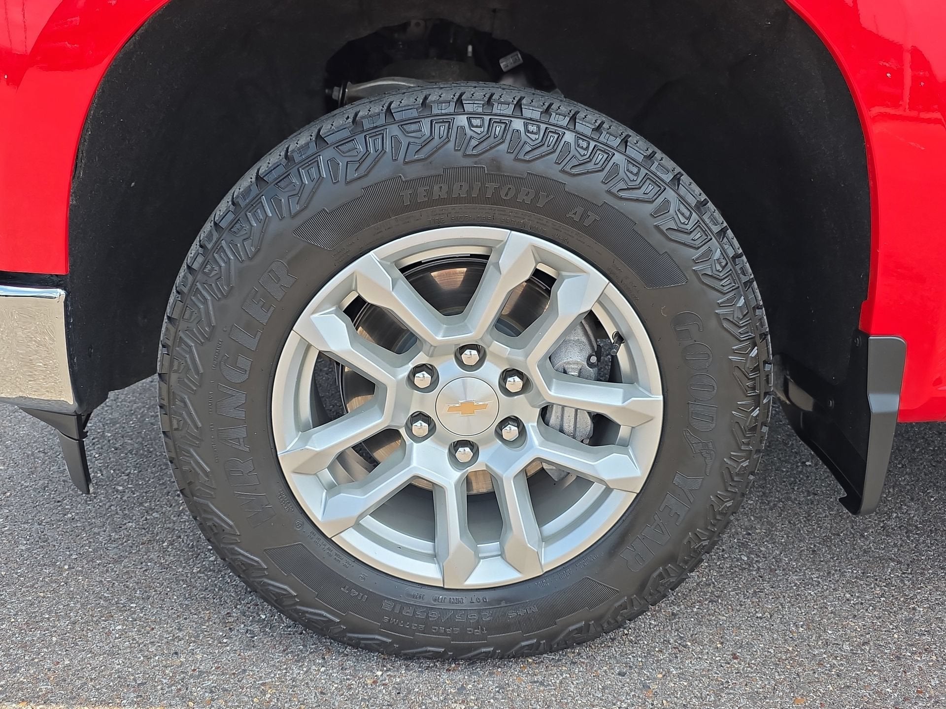 2025 Chevrolet Silverado 1500 LT