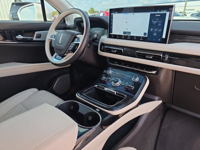 2023 Lincoln Nautilus Black Label