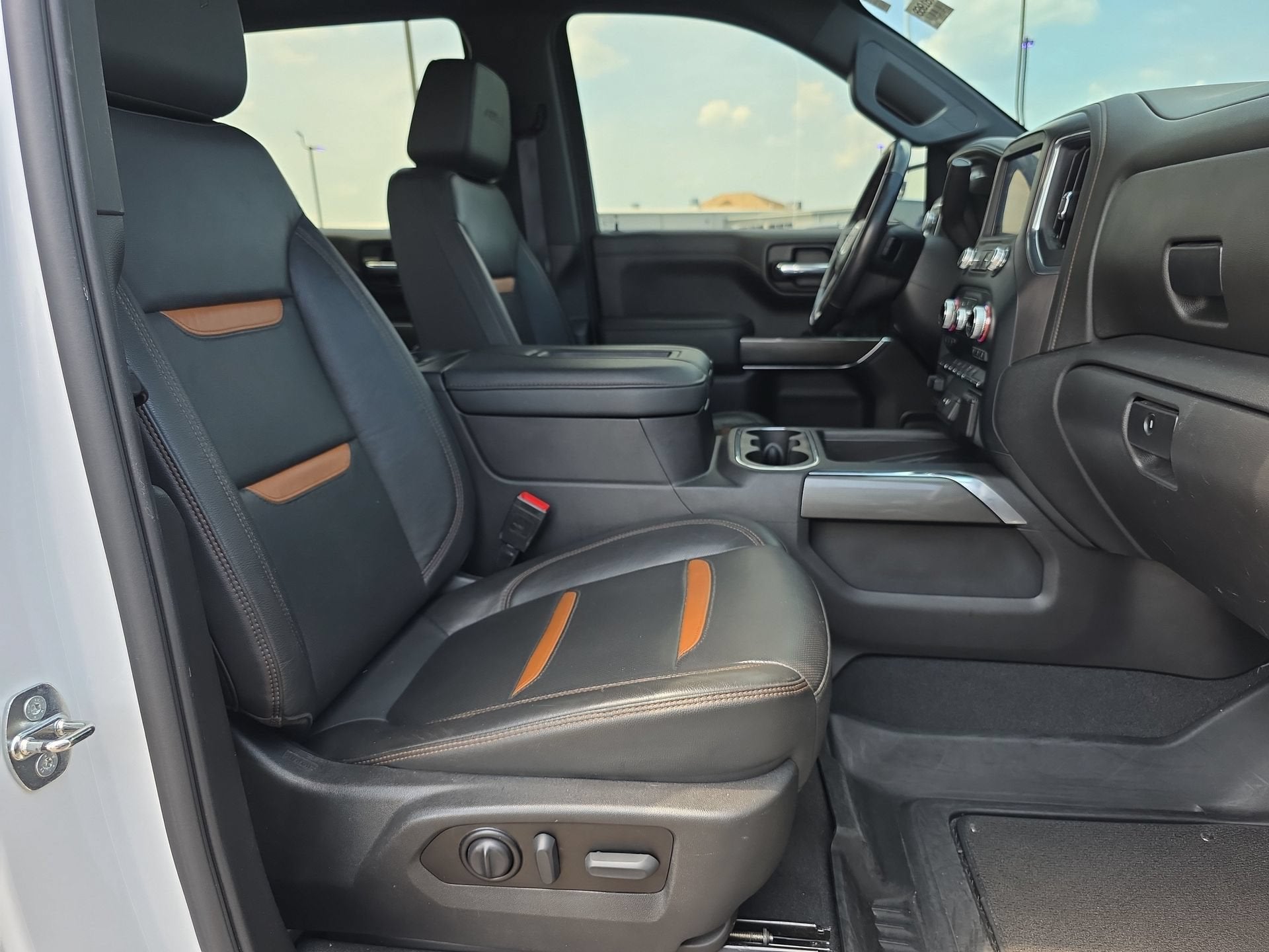 2022 GMC Sierra 1500 Limited AT4