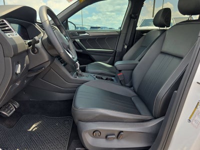 2024 Volkswagen Tiguan 2.0T SE R-Line Black