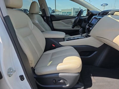 2023 Nissan Murano SL FWD