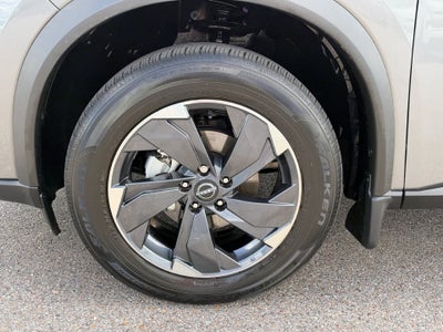 2024 Nissan Rogue SV FWD