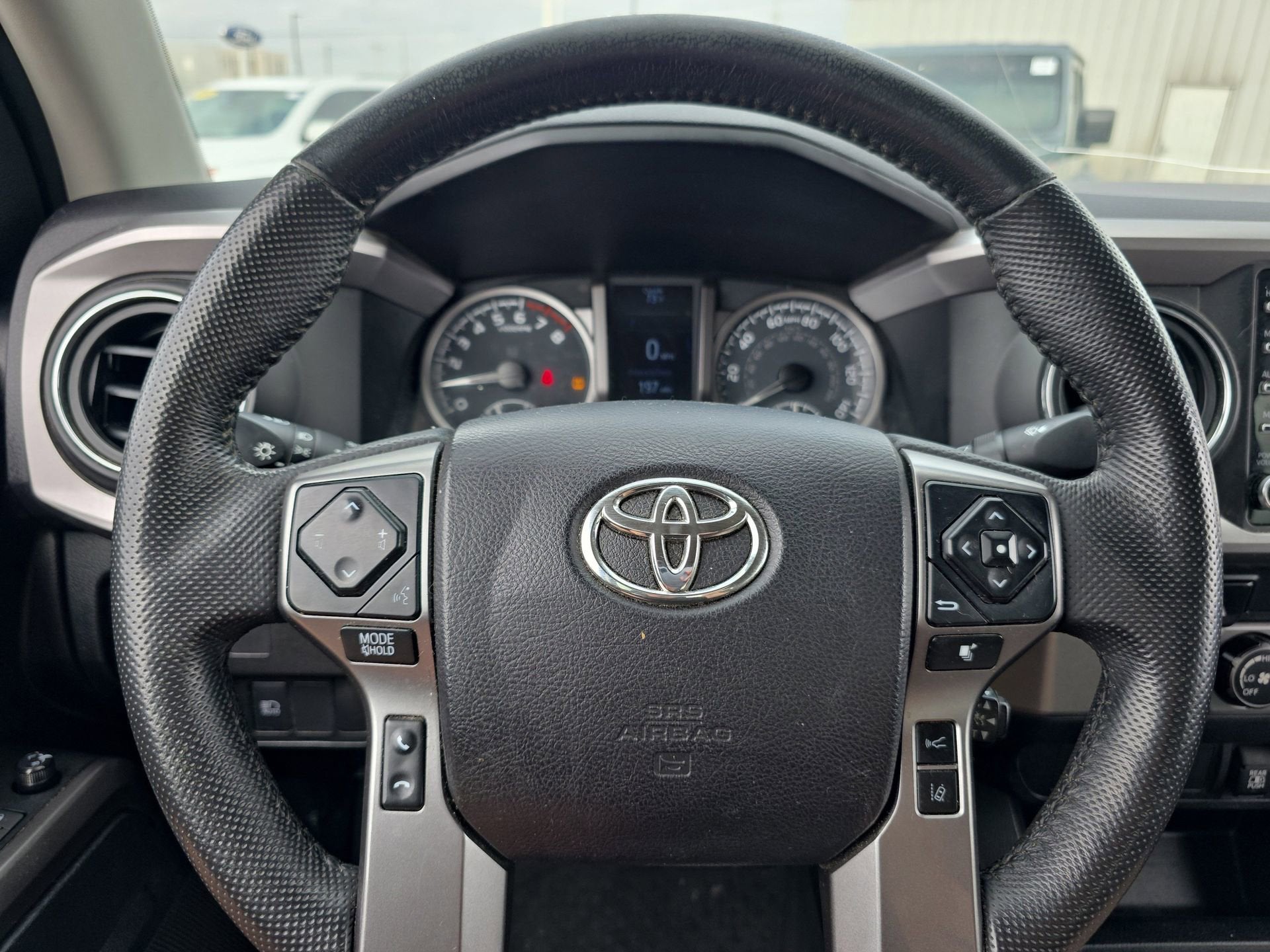 2020 Toyota Tacoma SR5 V6