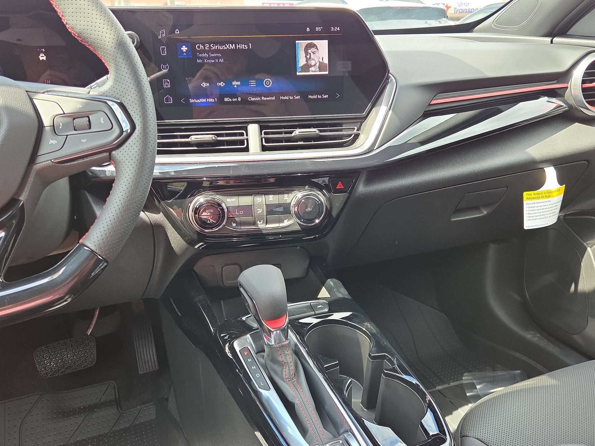 2026 Chevrolet Trax RS - Photo 24