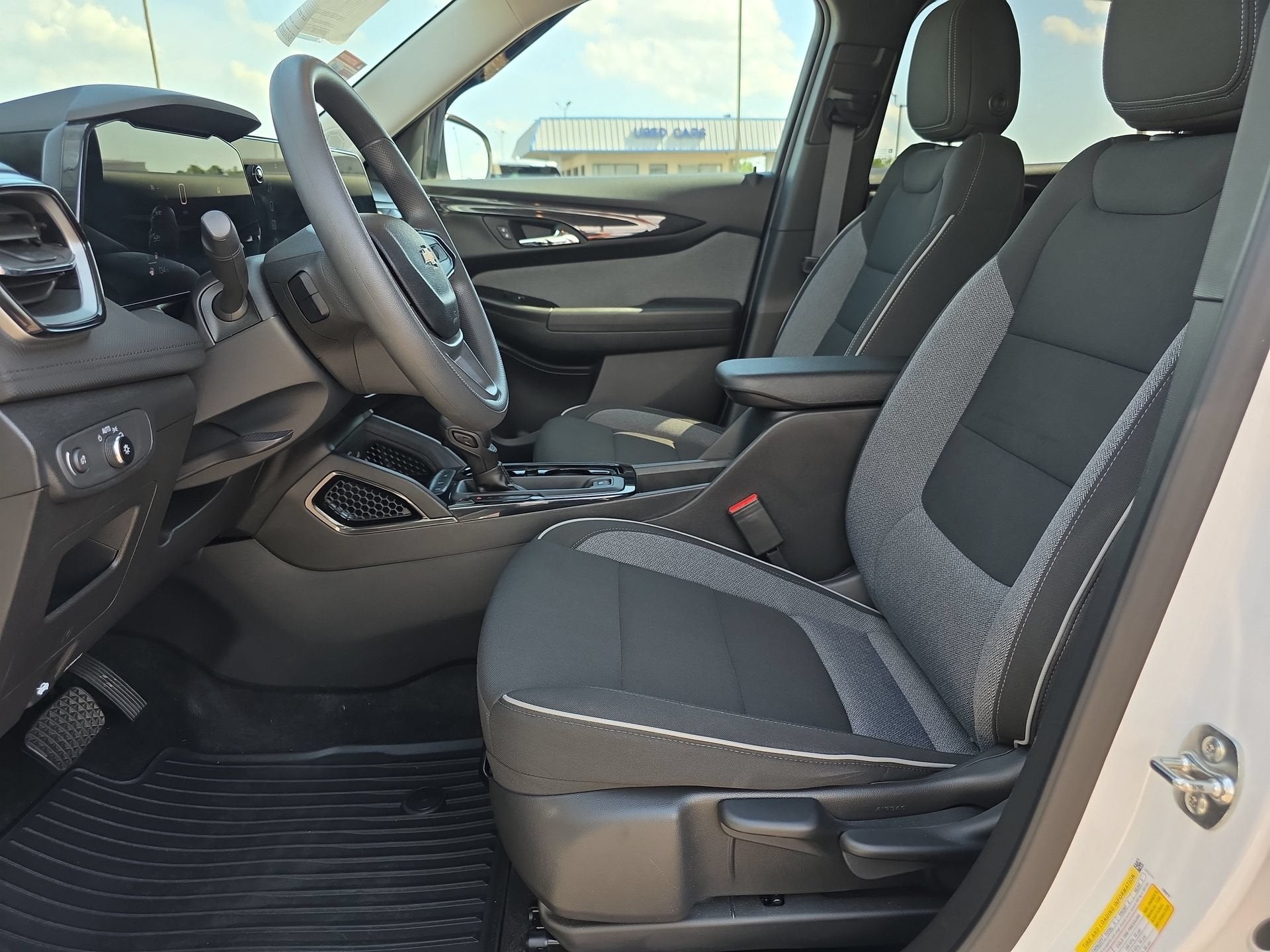2025 Chevrolet Trailblazer LS