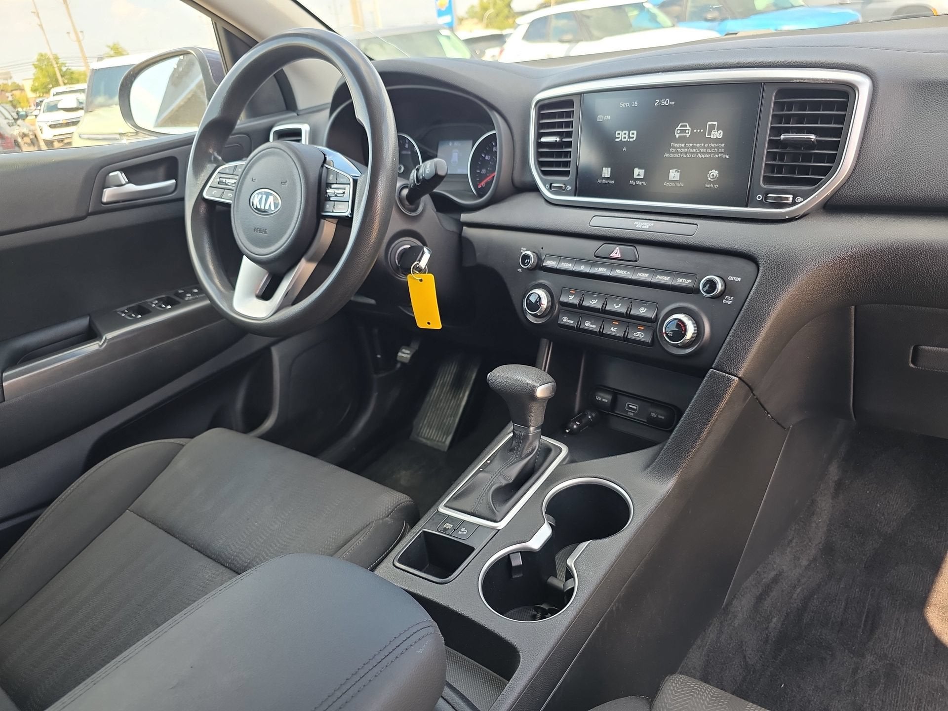 2022 Kia Sportage LX