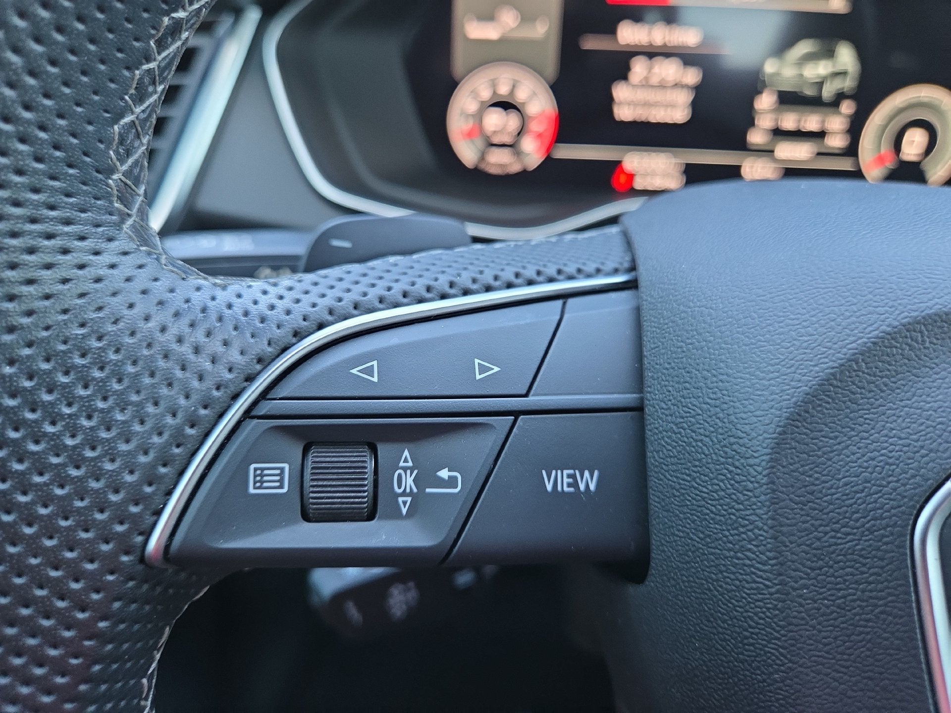 2022 Audi SQ5 Premium Plus TFSI quattro Tiptronic