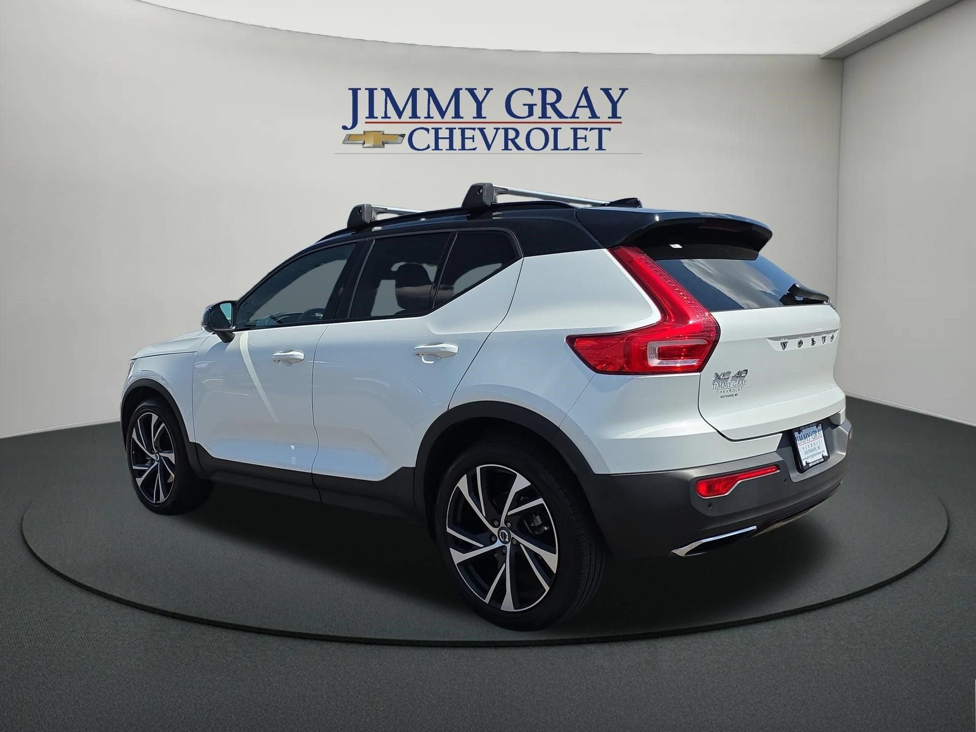 2020 Volvo XC40 T5 R-Design